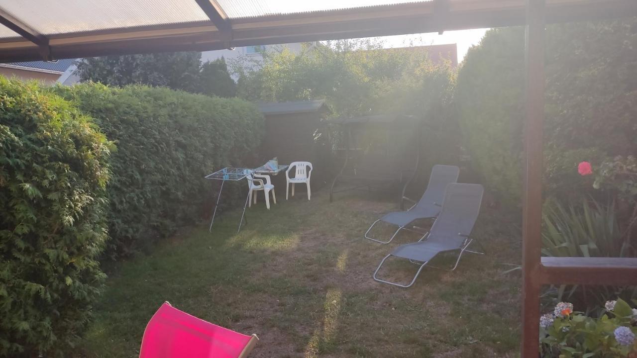 Domek Na Zaciszu Rowy  Esterno foto